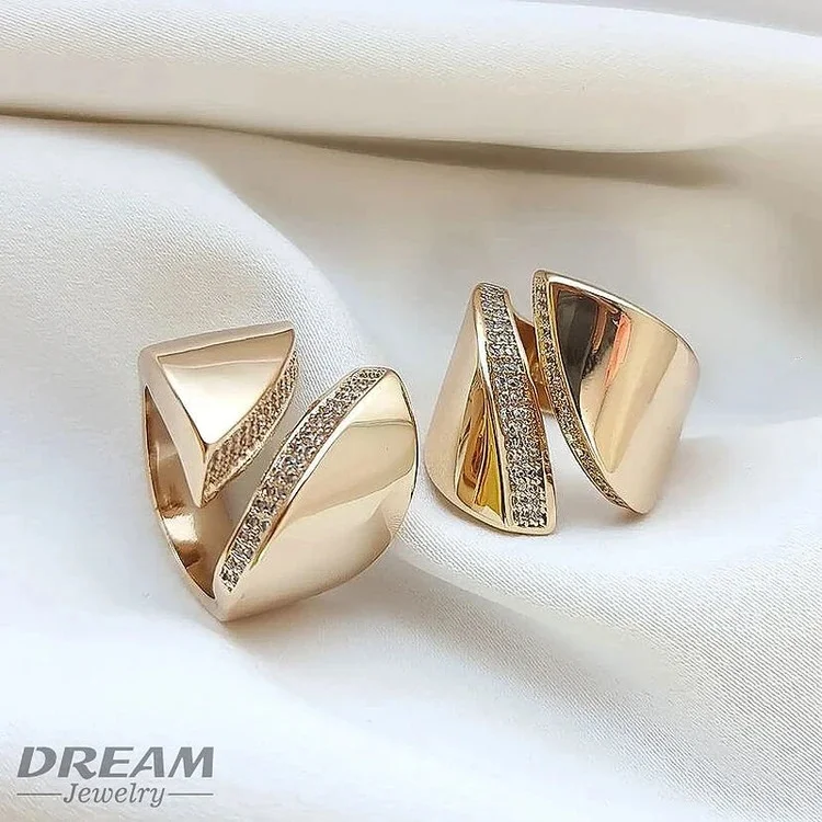 انگشتر زنانه طرح نگین‌دار آینه‌ای برند DREAM