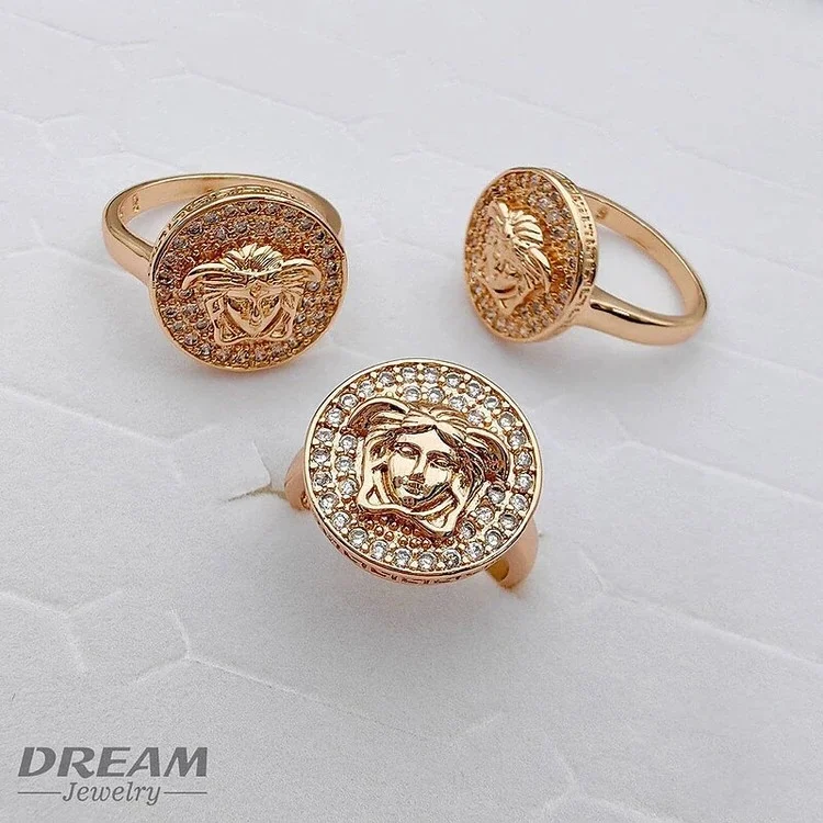 انگشتر زنانه ورساچه طرح مدوسا برند DREAM