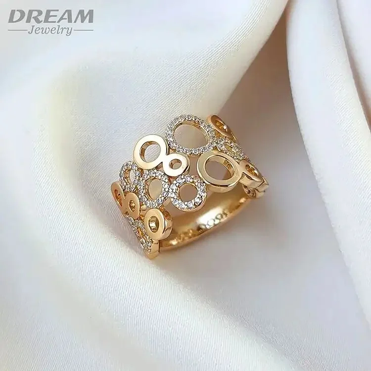 انگشتر زنانه نگین‌دار طرح طلا برند DREAM
